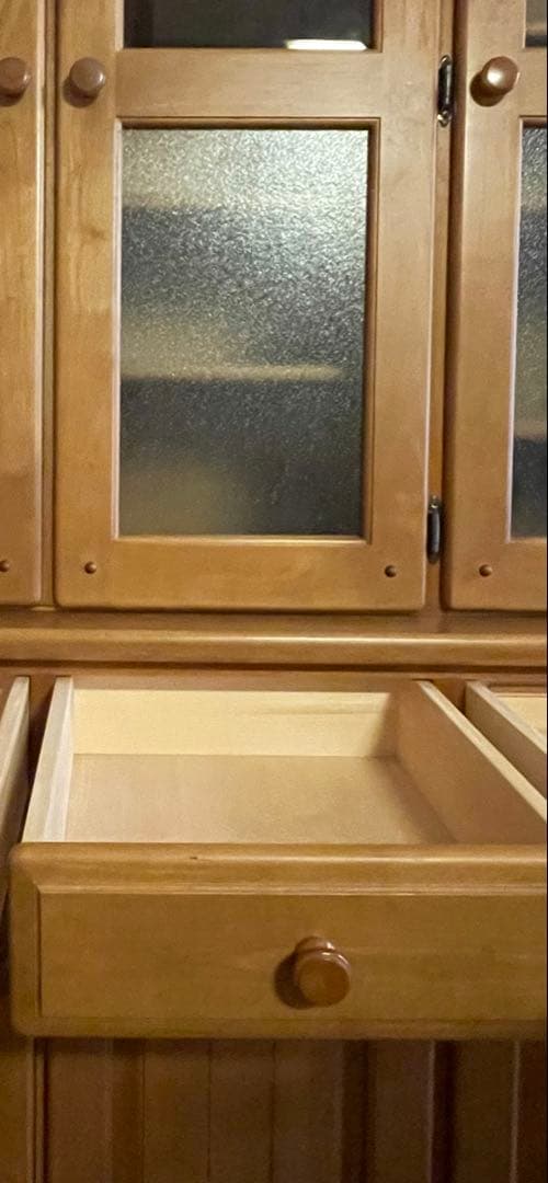 美品　カリモク家具 食器棚 karimoku 木製食器棚 ガラス扉付き