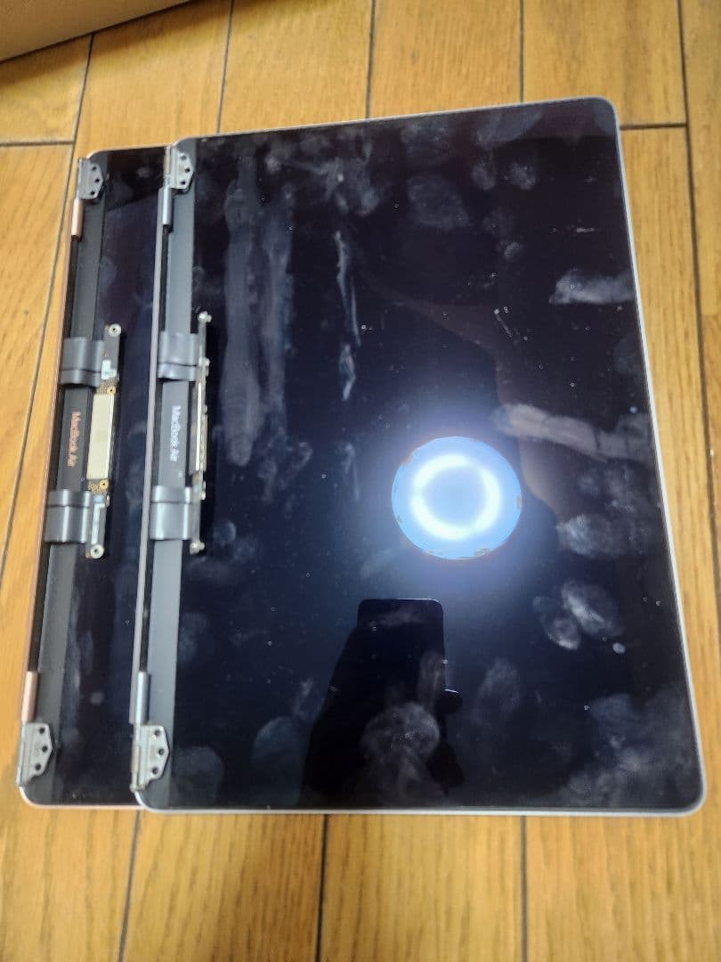 Macbook pro 画面パーツA2337 A2338 ジャンク