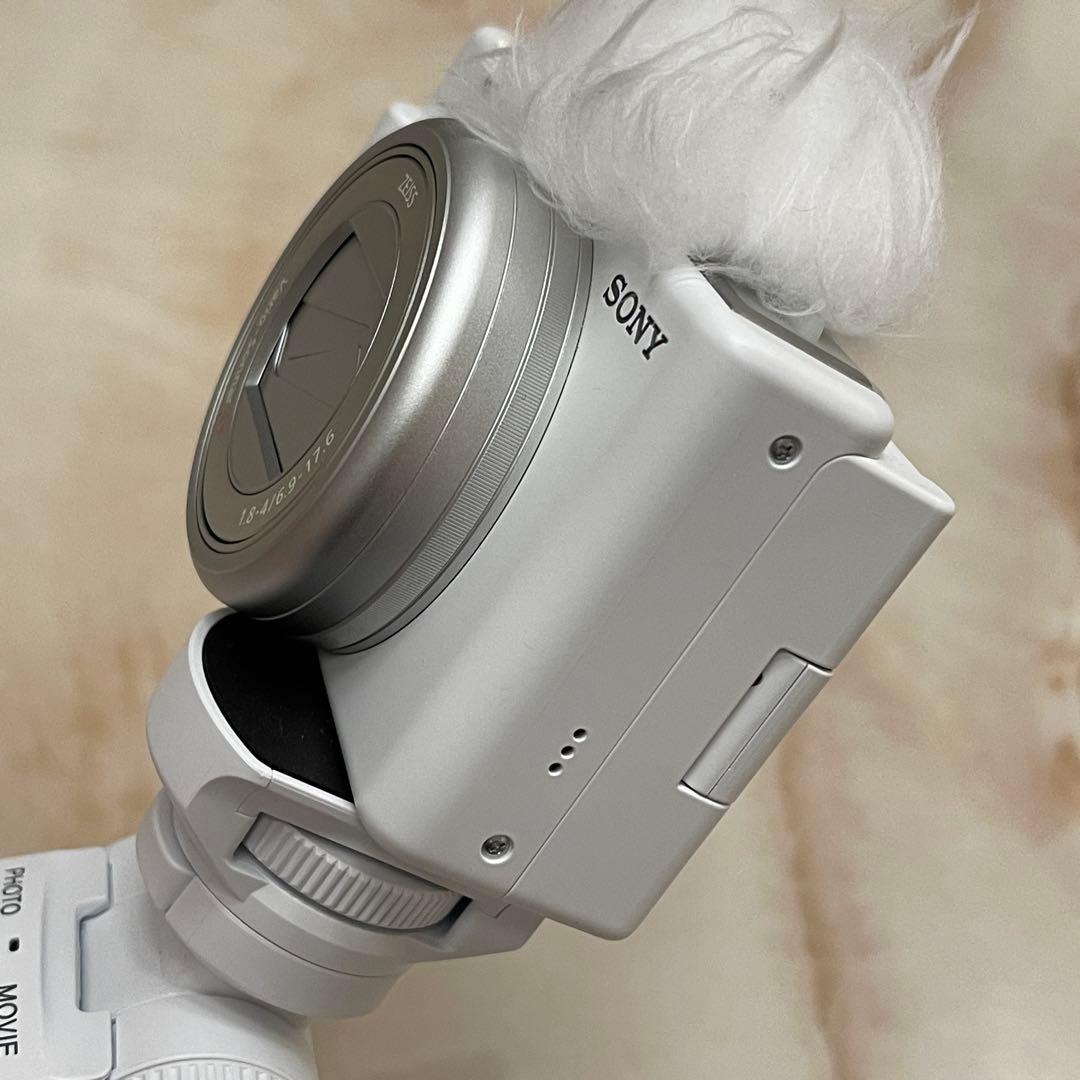 SONY ZV-1 白 本体、三脚、バッテリー×2