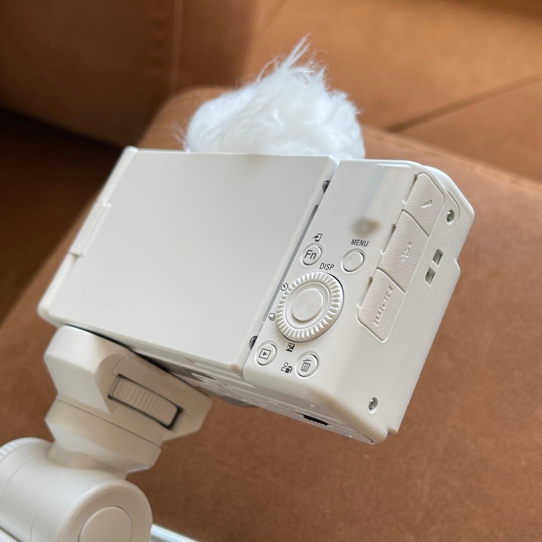 SONY ZV-1 白 本体、三脚、バッテリー×2