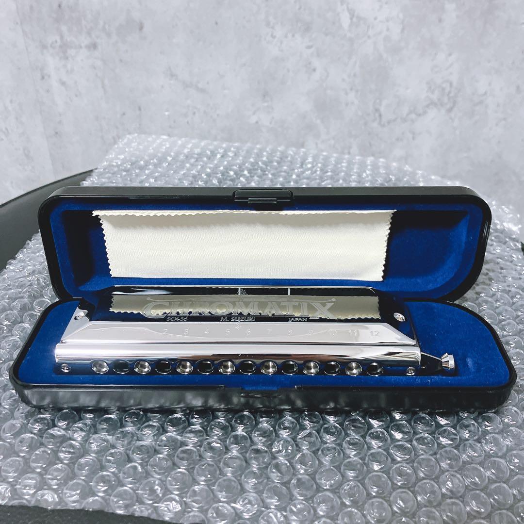 【極美品】 スズキ SCX-56 V2クロマチックハーモニカ 14穴56音