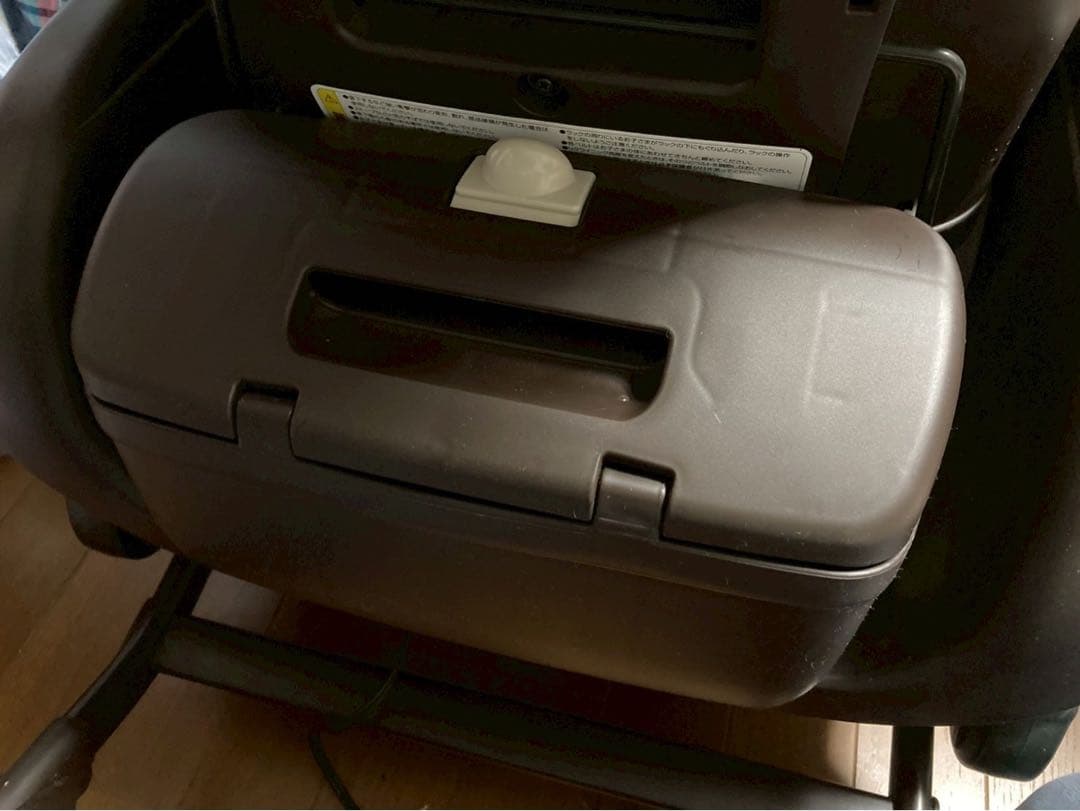 コンビ ホワイトレーベル オートスウィング ハイローチェア 電動