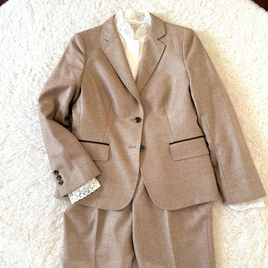 最終価格です　超美品　アクアスキュータム　ロロピアーナ　パンツスーツ　L