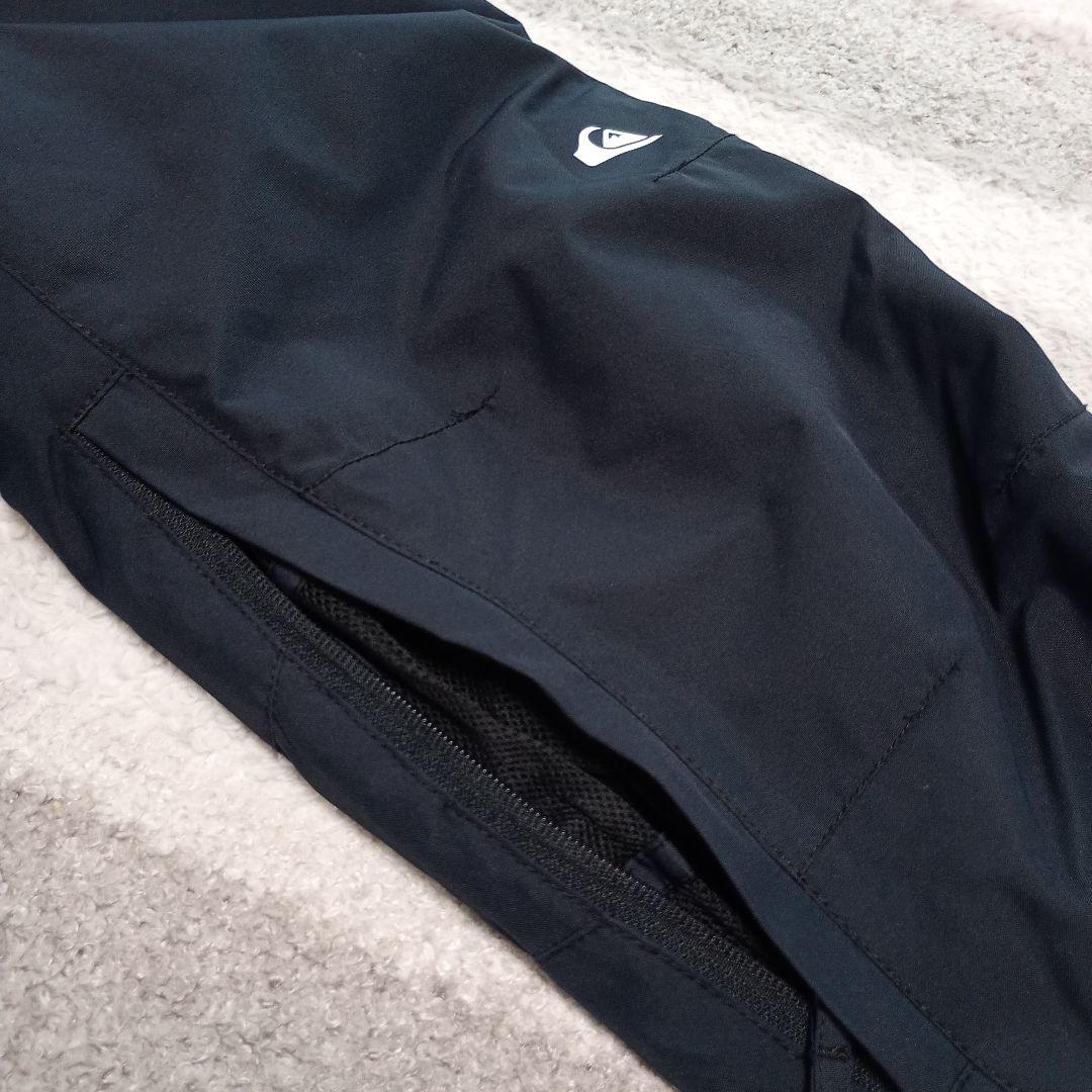 美品　QUIKSILVER スノボウェア 　上下セットアップ　クイックシルバー