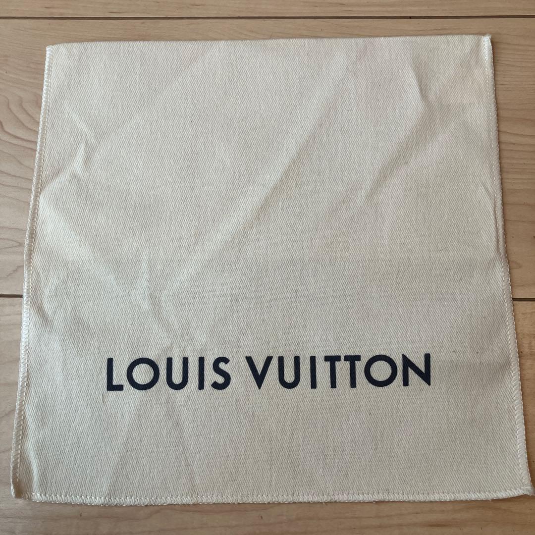 【美品】ルイヴィトン ポルトフォイユカプシーヌ 長財布 レディース 黒