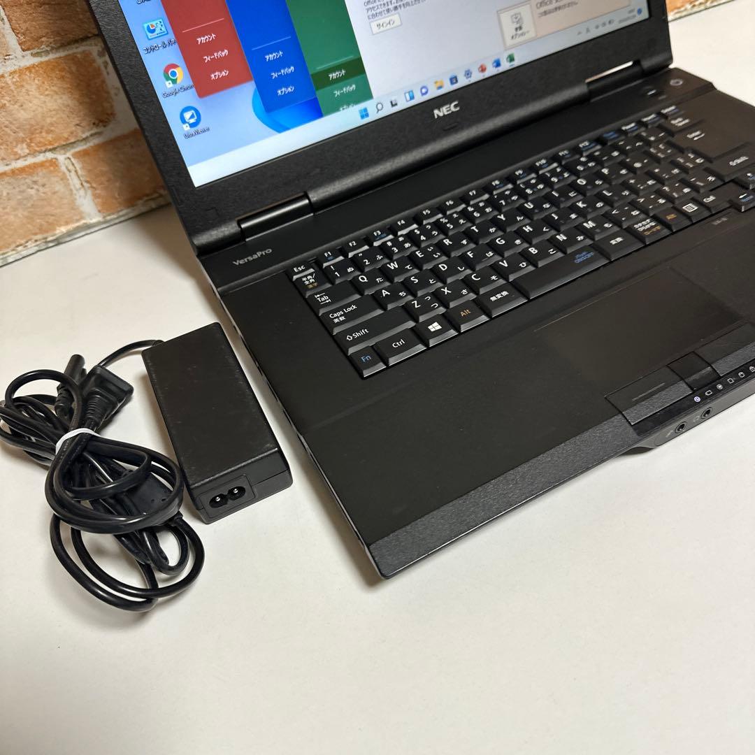NECノートPC 高速起動SSD メモリ8GBWindows11 オフィス付き