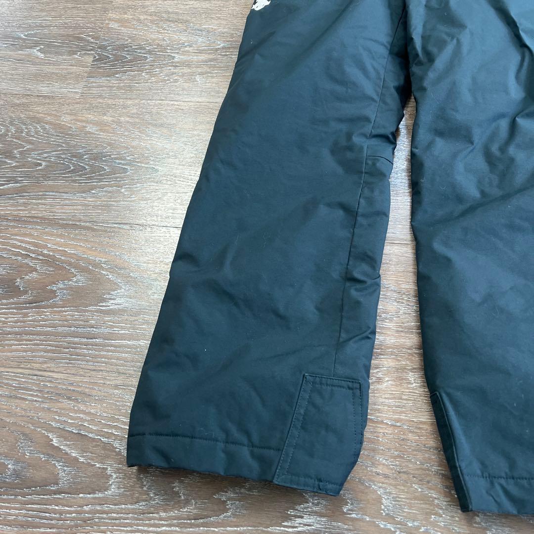 デサント　美品　　セットアップ　上下　スキーウェア　140 男の子