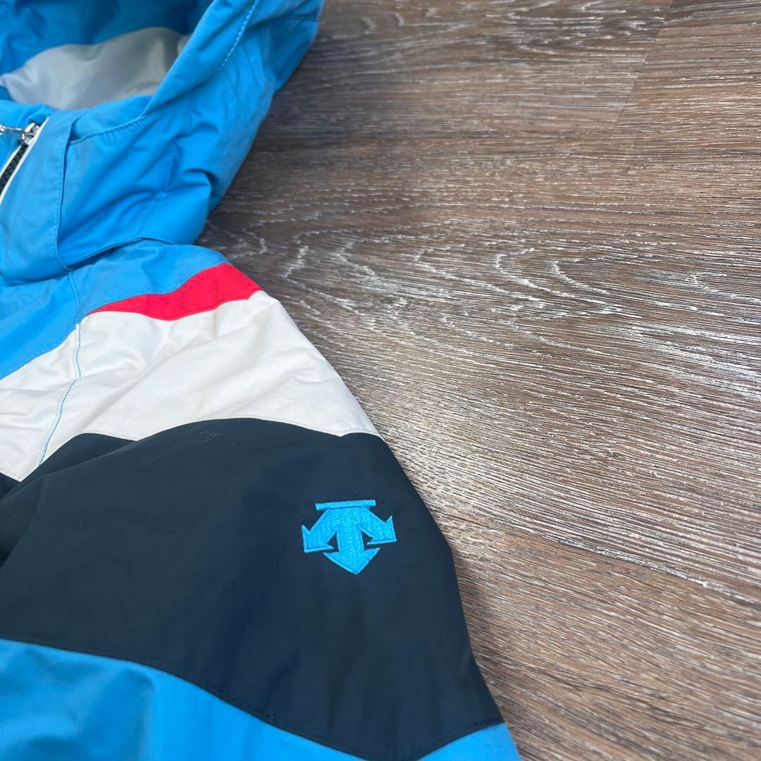 デサント　美品　　セットアップ　上下　スキーウェア　140 男の子