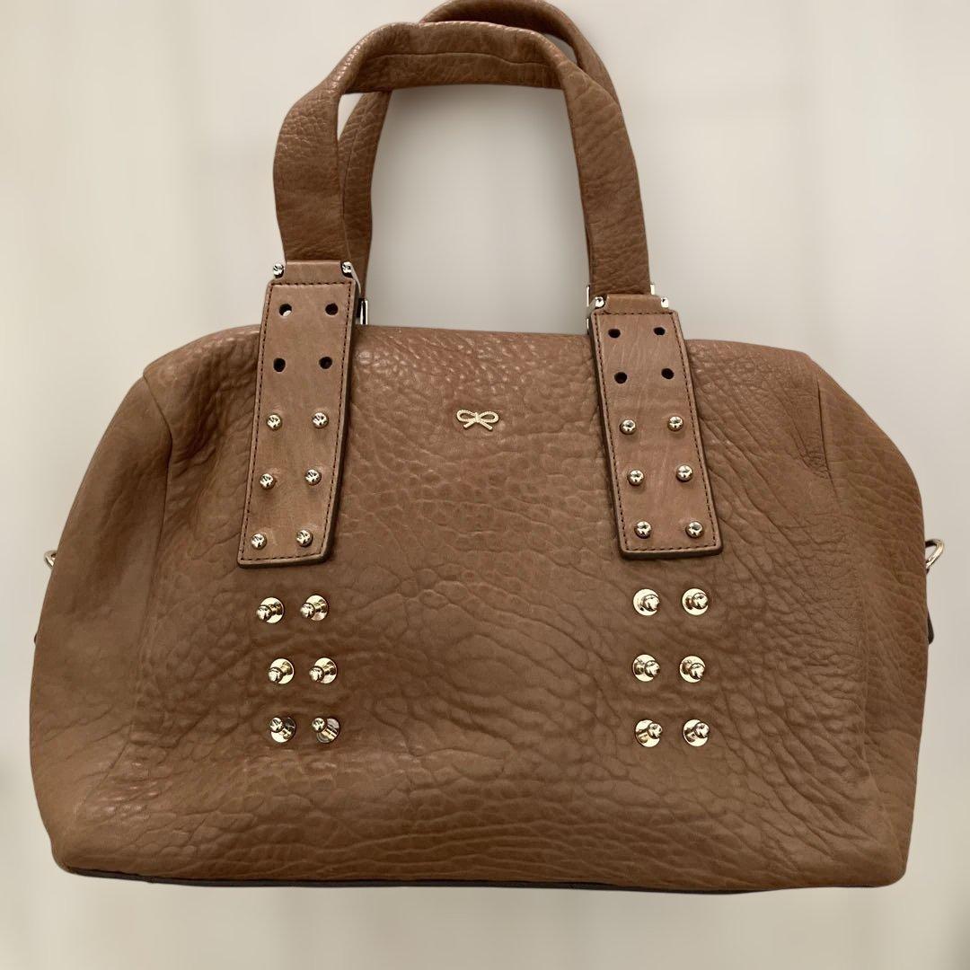 アニヤハインドマーチ　スタッズ使いレザーボストンバッグ　ショルダーベルトあり