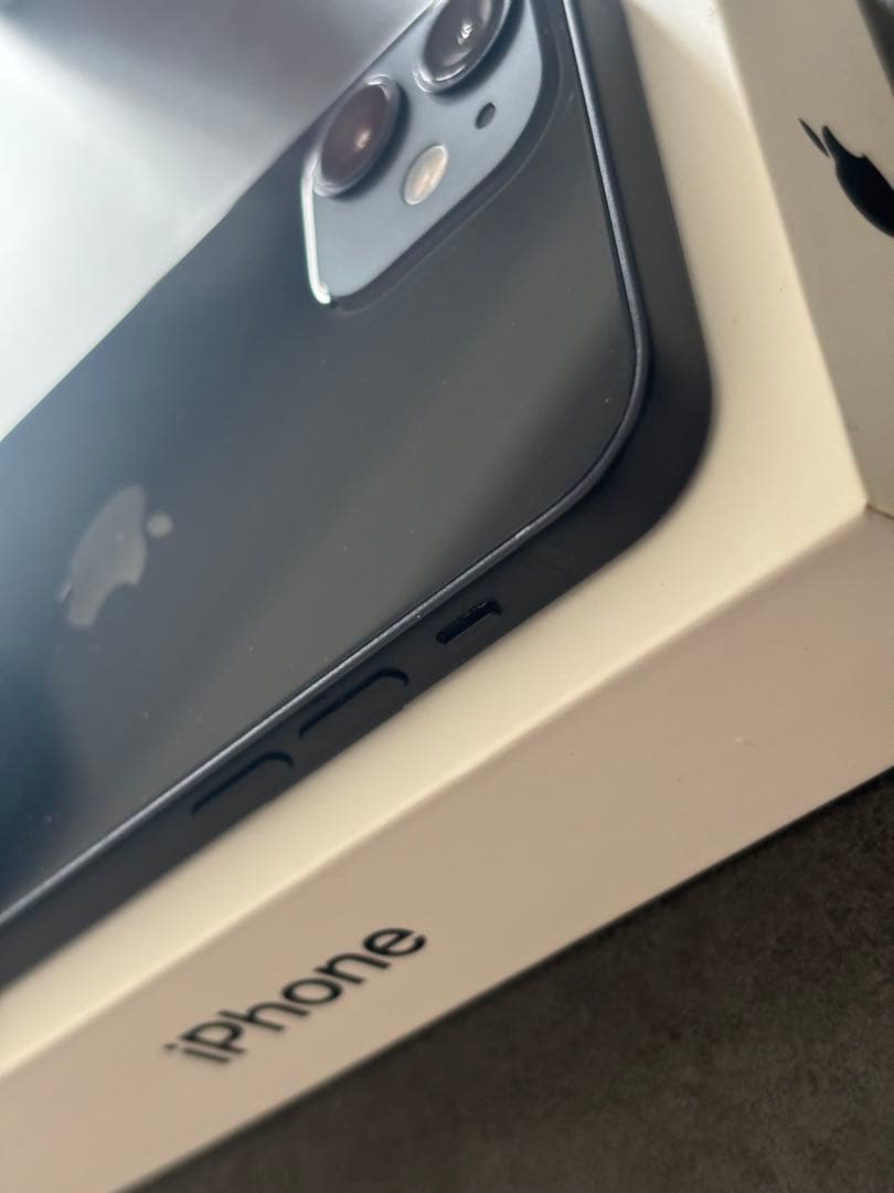 iPhone 12 mini 64GB ブラック