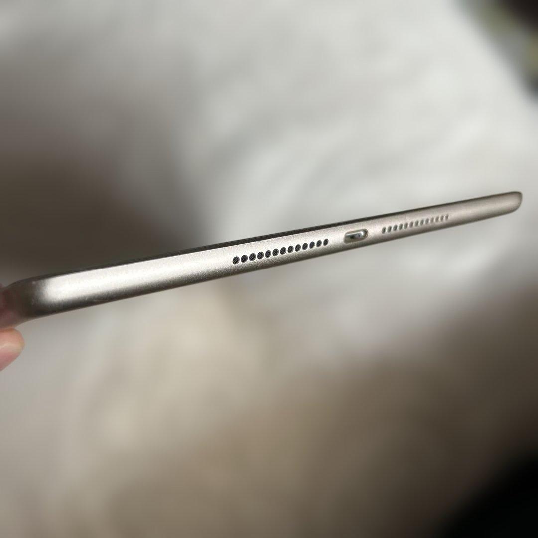 IPad 第5世代　Wi-Fi + Cellular 128GB