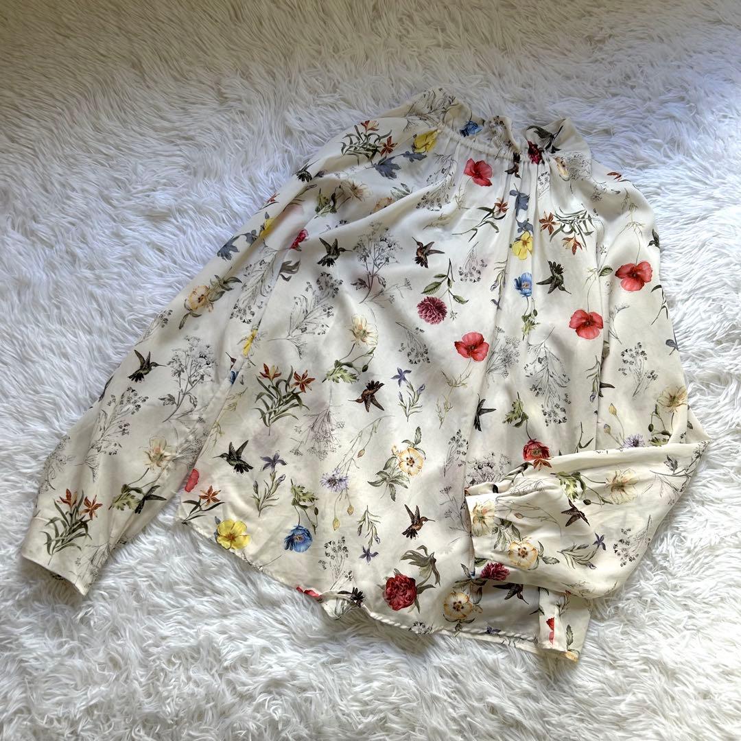 美品 トゥモローランド ボタニカルバードプリント ハイネック ギャザー ブラウス
