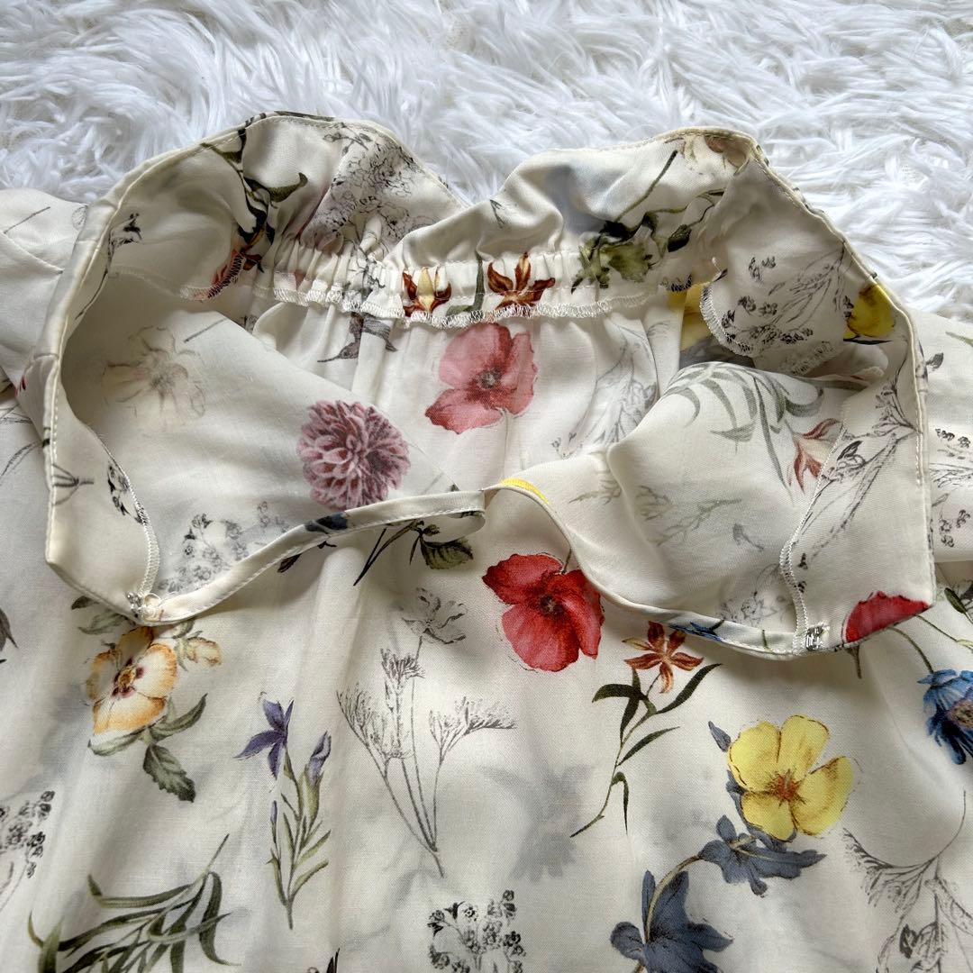 美品 トゥモローランド ボタニカルバードプリント ハイネック ギャザー ブラウス