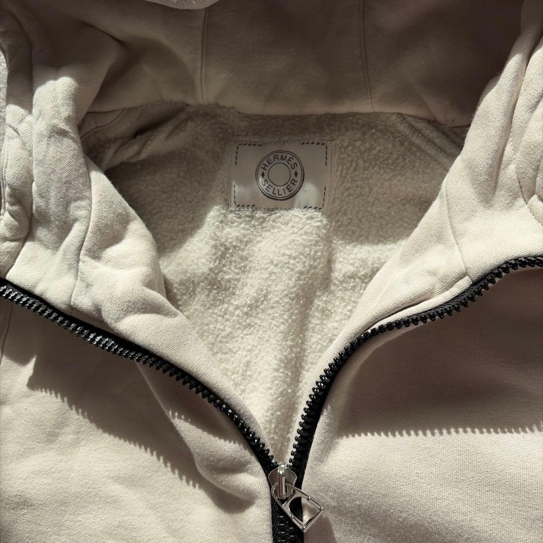 フリースライニング フード付きパーカー クリーム色