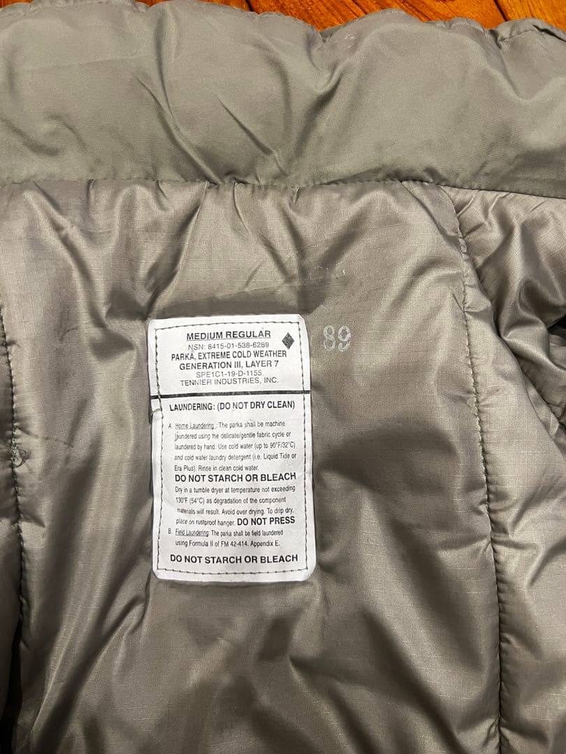 ECWCS LEVEL7 Climashield M-R 販売タグ/袋あり