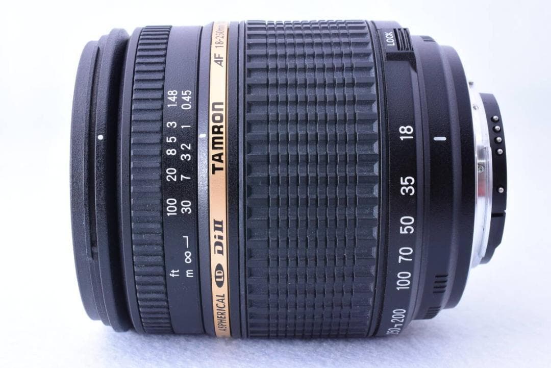 【超広角～望遠レンズ】TAMRON 18-250mm Di II ニコン マクロ