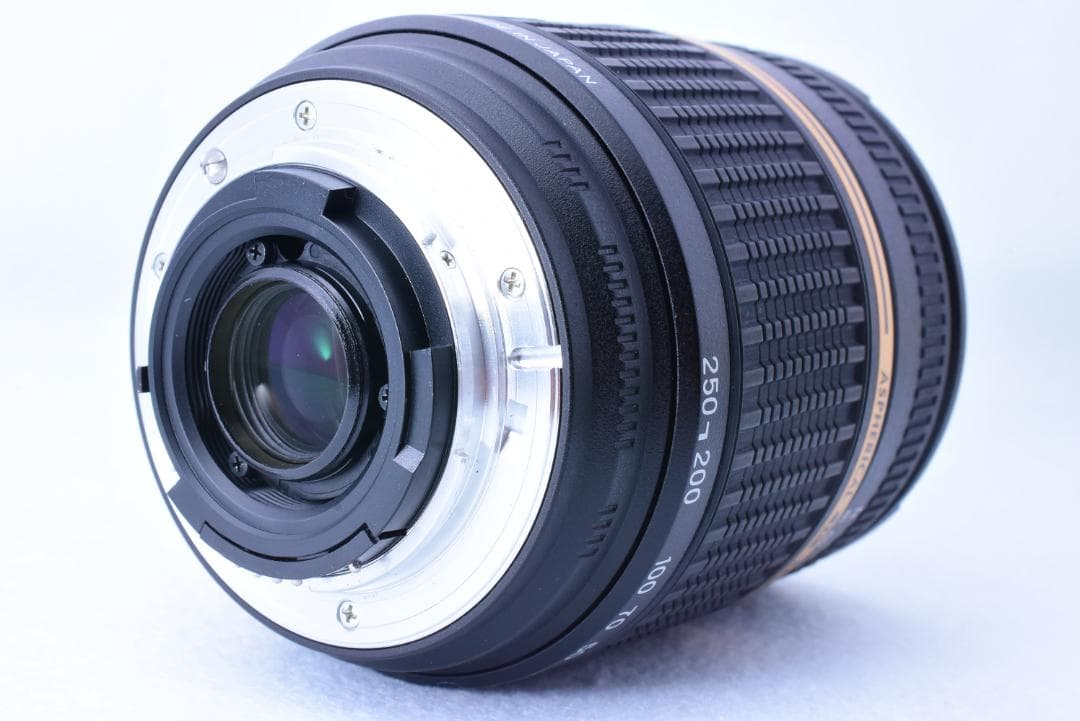 【超広角～望遠レンズ】TAMRON 18-250mm Di II ニコン マクロ
