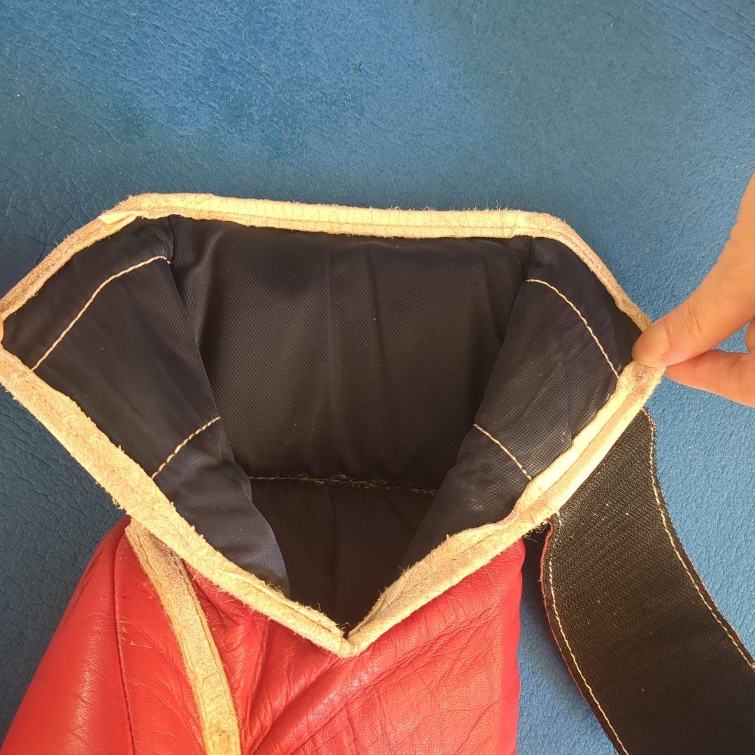 値下↘デス。14オンスのWinning赤です！安心BIGグローブ！