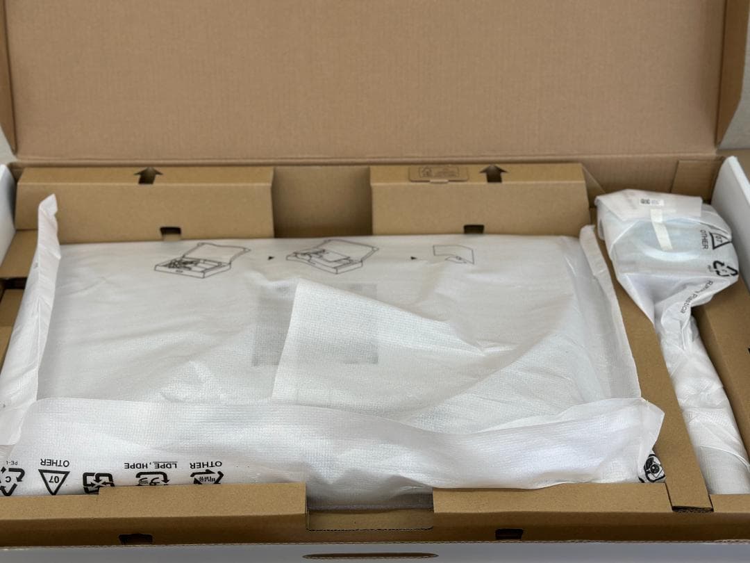 未使用品★送料無料★Dell/デル 27インチ 4K モニター S2722QC