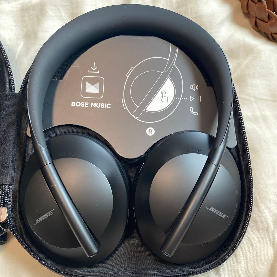 Bose ワイヤレスヘッドホン ブラック　ノイズキャンセリング