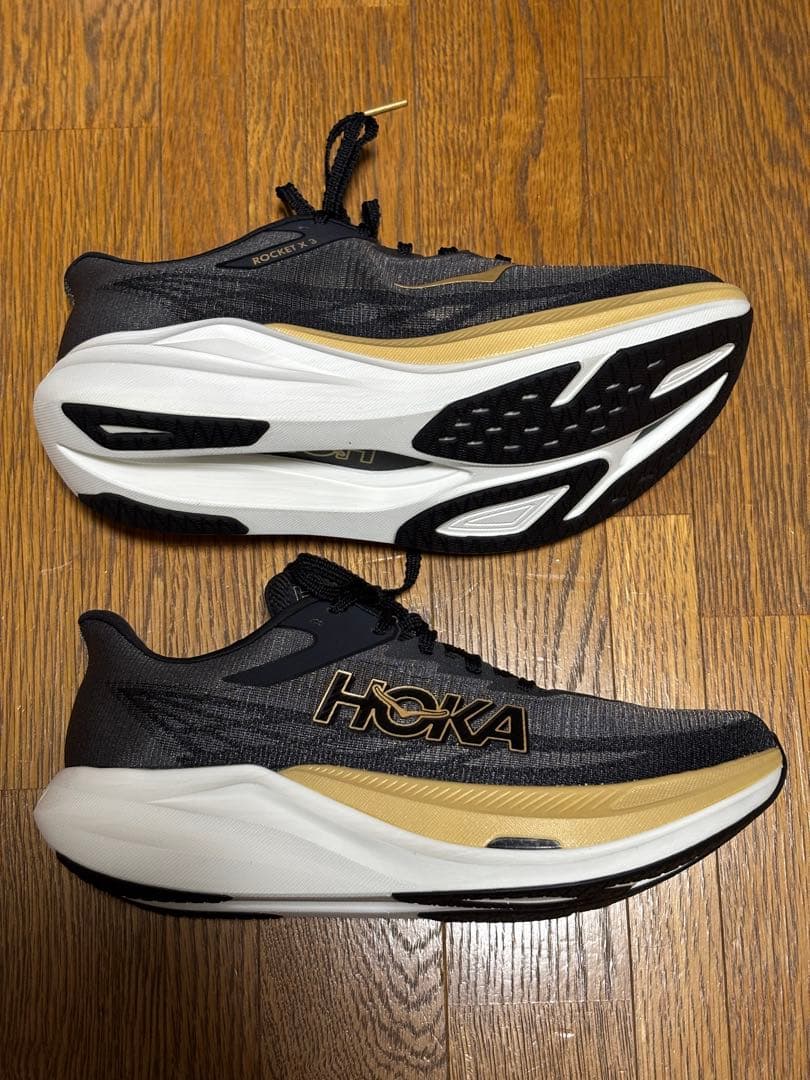【新品】HOKA ROCKET X3 虎視眈々パック 27.5cm