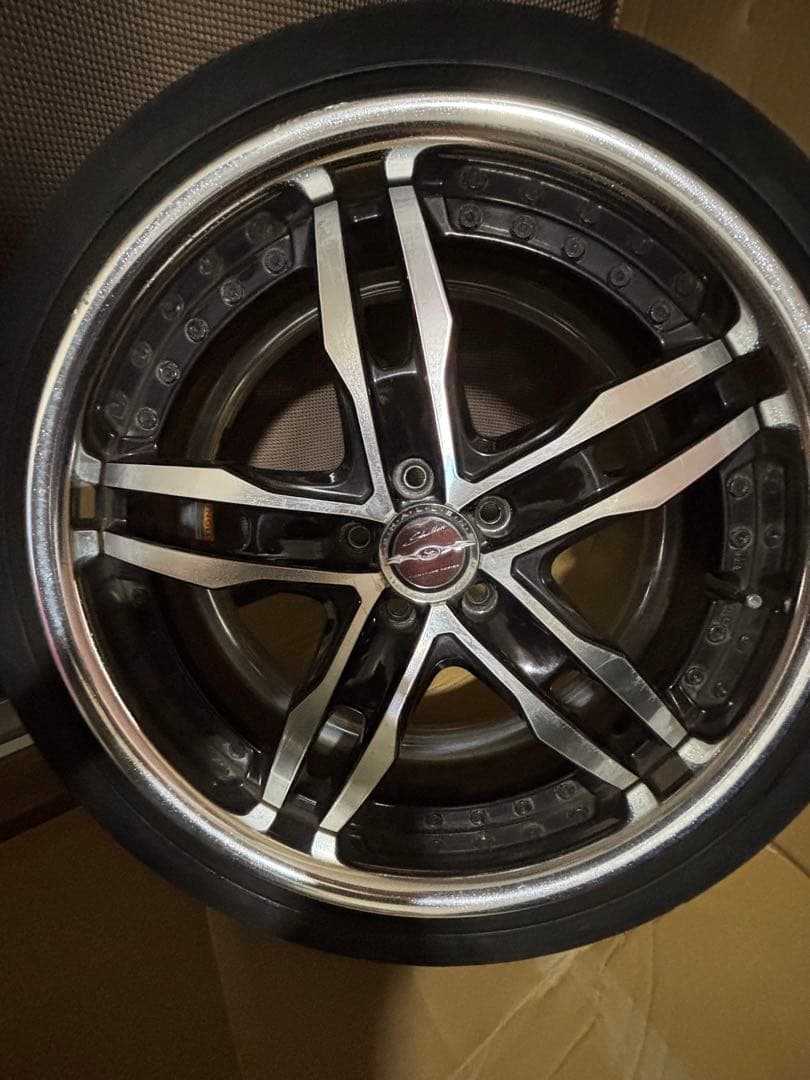 18インチタイヤホイルセット4本