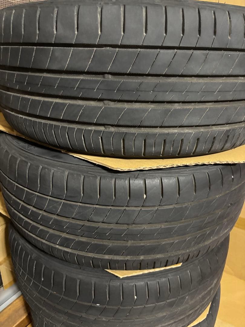 18インチタイヤホイルセット4本