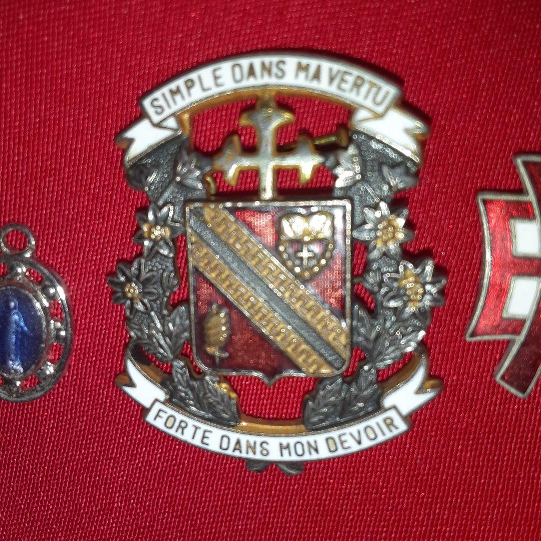 福岡雙葉校章、その他2つ