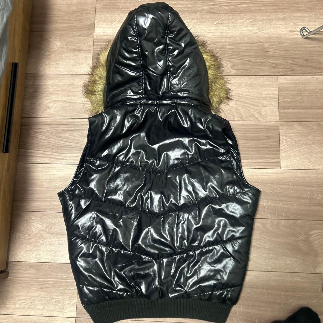 ファーダウンベスト