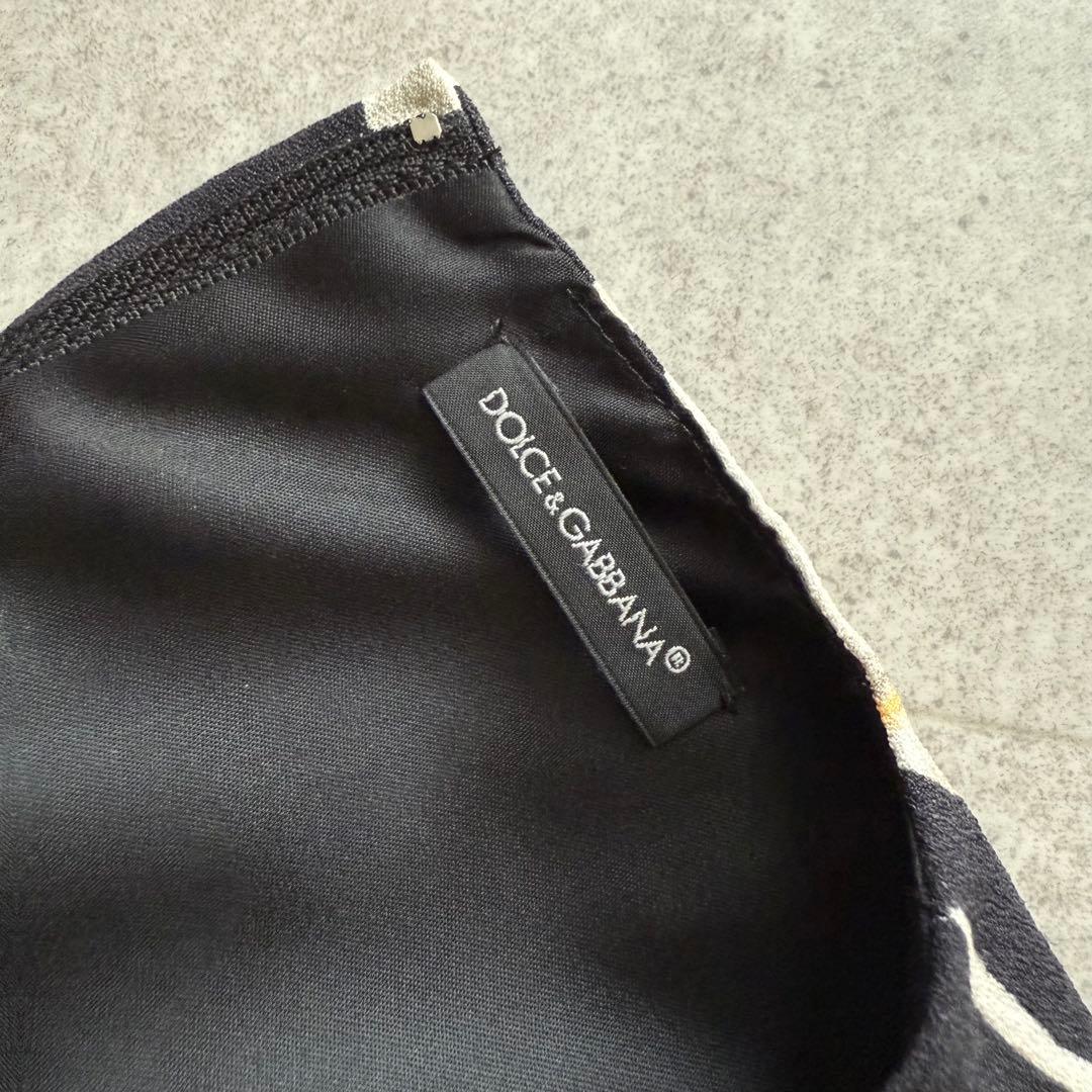 ドルチェ&ガッバーナ　ワンピース　花柄　フワラー　黒　半袖　フレア