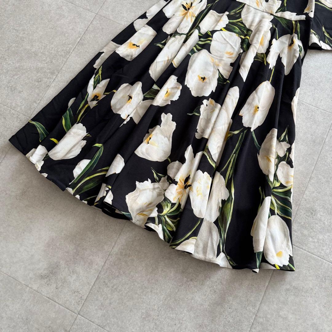 ドルチェ&ガッバーナ　ワンピース　花柄　フワラー　黒　半袖　フレア