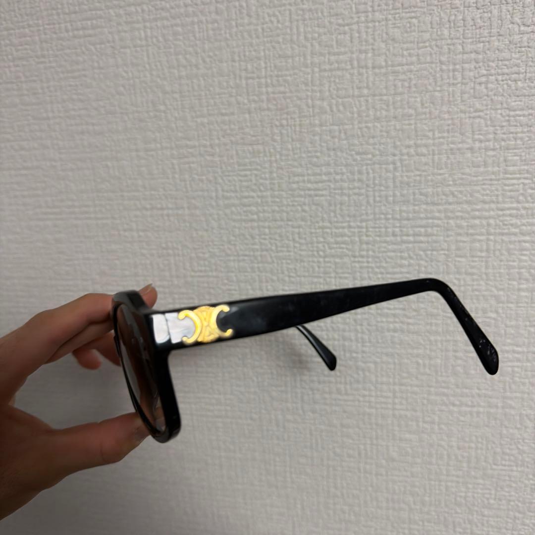 CELINEサングラス（即購入可）