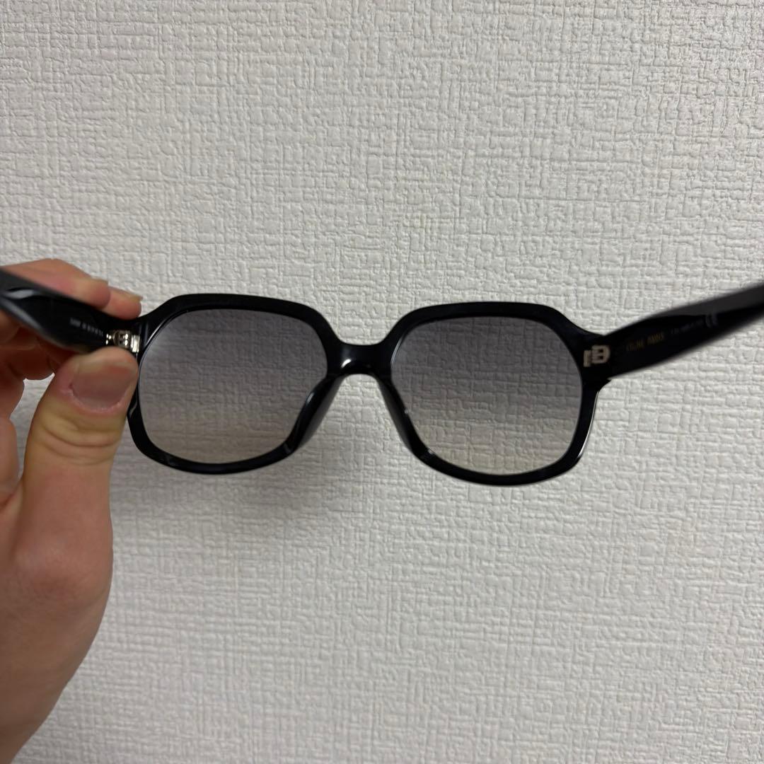 CELINEサングラス（即購入可）