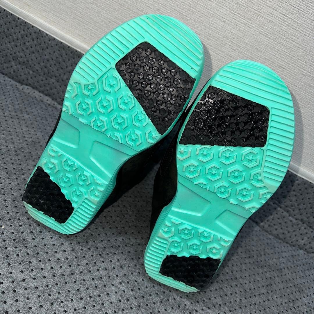 5回使用 24.5cm FLOW LOTUS COILER BOAスノボブーツ