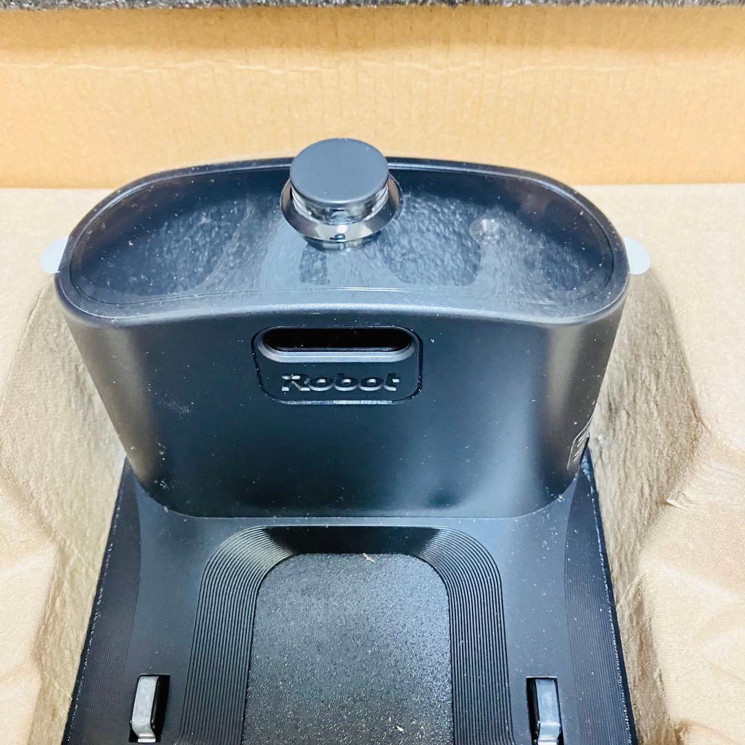 iRobot Roomba i3 ロボット掃除機 ブラック ほぼ未使用　ルンバ