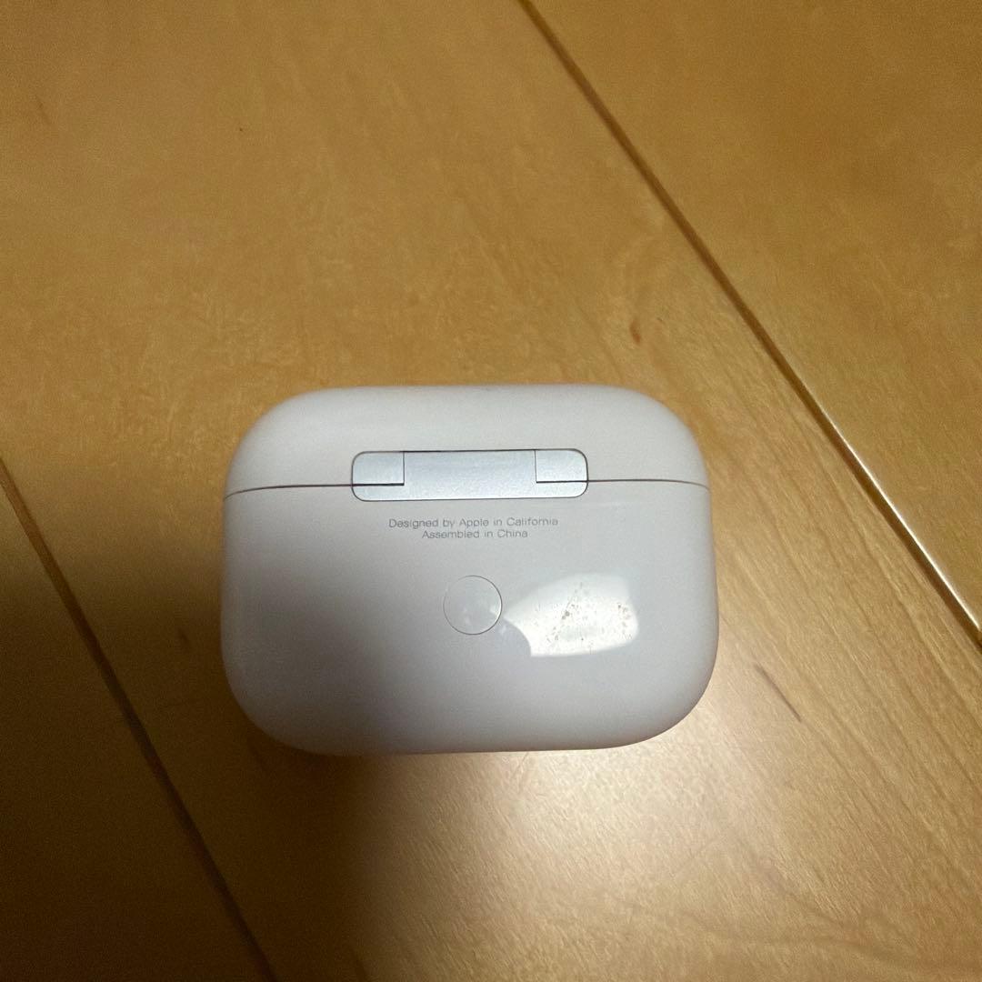 AirPods Pro 第二世代 USB-C 正規品ではありません