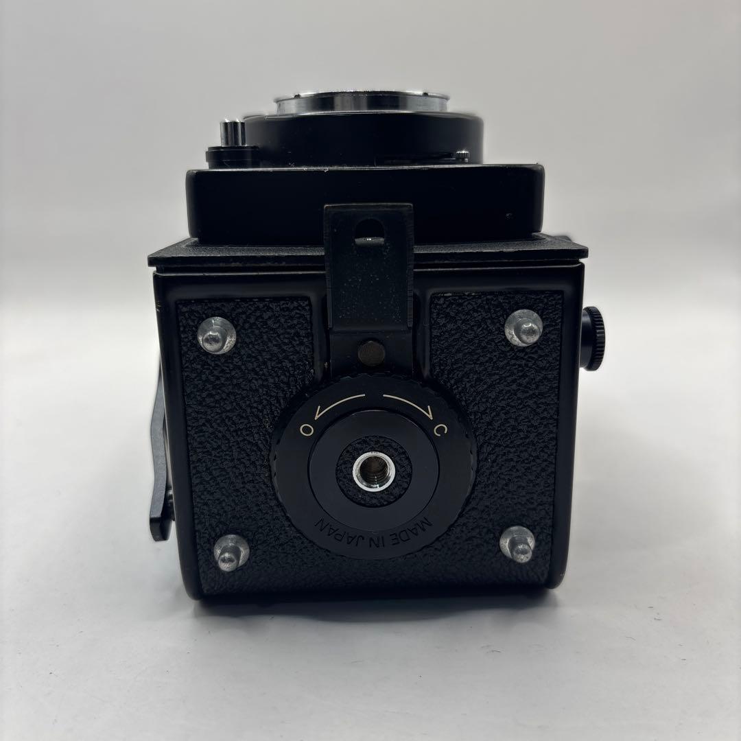 ジャンク品のYASHICA Mat-124 G