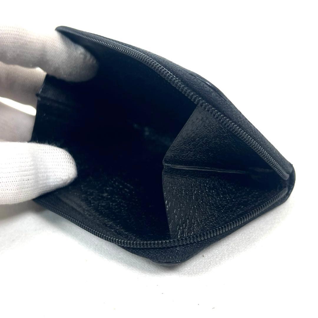 グッチ　ケース　ミニ財布　GGキャンバス　ロゴ　総柄　ラウンドファスナー