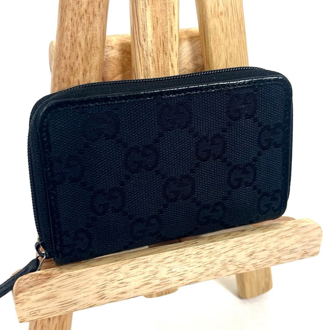 グッチ　ケース　ミニ財布　GGキャンバス　ロゴ　総柄　ラウンドファスナー