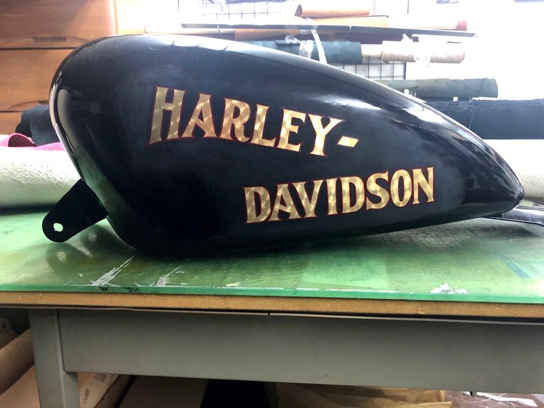 ピ*ノ様 XL1200X XL1200CXスポーツスター　ゴールドリーフ　カスタ