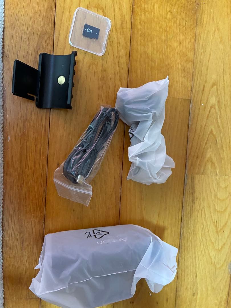 4Kバイク用ドライブレコーダー 小型　前後同時録画 自転車　スマホ連携　2カメラ