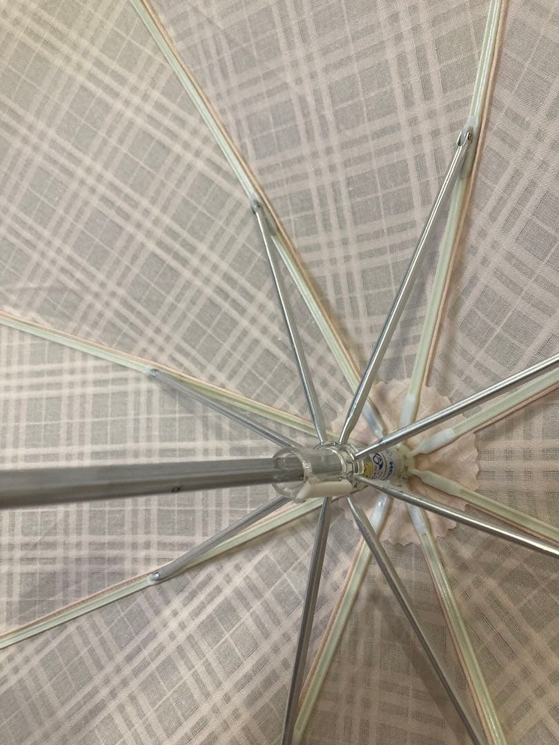 美品　Burberry バーバリー 折りたたみ日傘　チェック柄　ロゴ入り