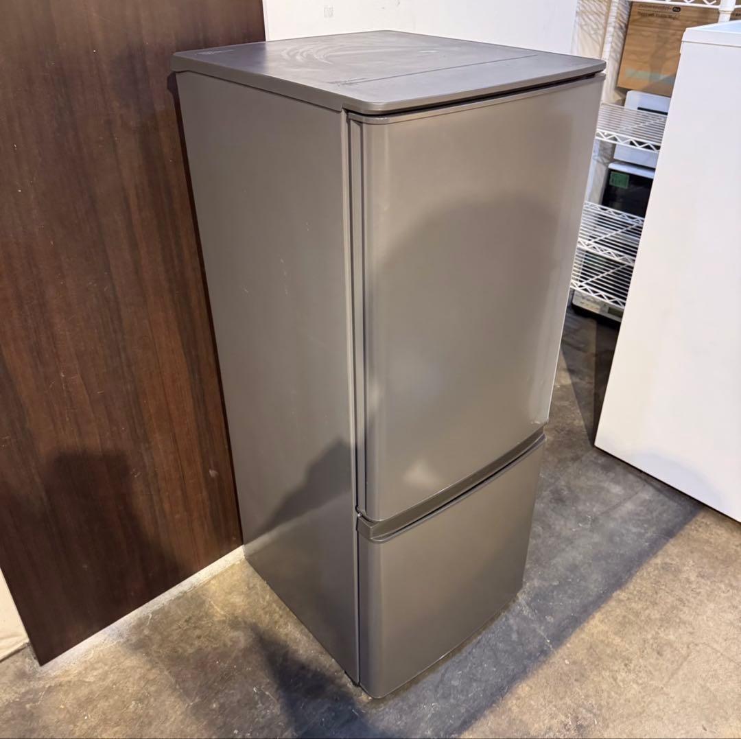 C08★2022年製★三菱　冷蔵庫　グレー　一人暮らし　洗濯機