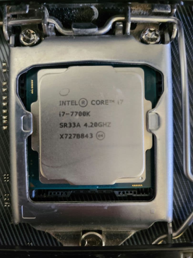 動作品　Core i7 7700K ROG STRIX H270F gaming