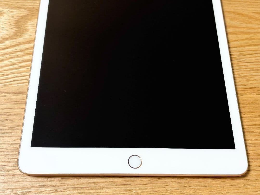 iPad 第8世代 WiFi 32GB ゴールド 美品