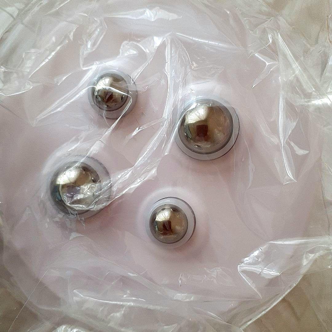 【値下げ！新品】アセチノ クワトロインパクト ヤーマン おうちエステ美容器