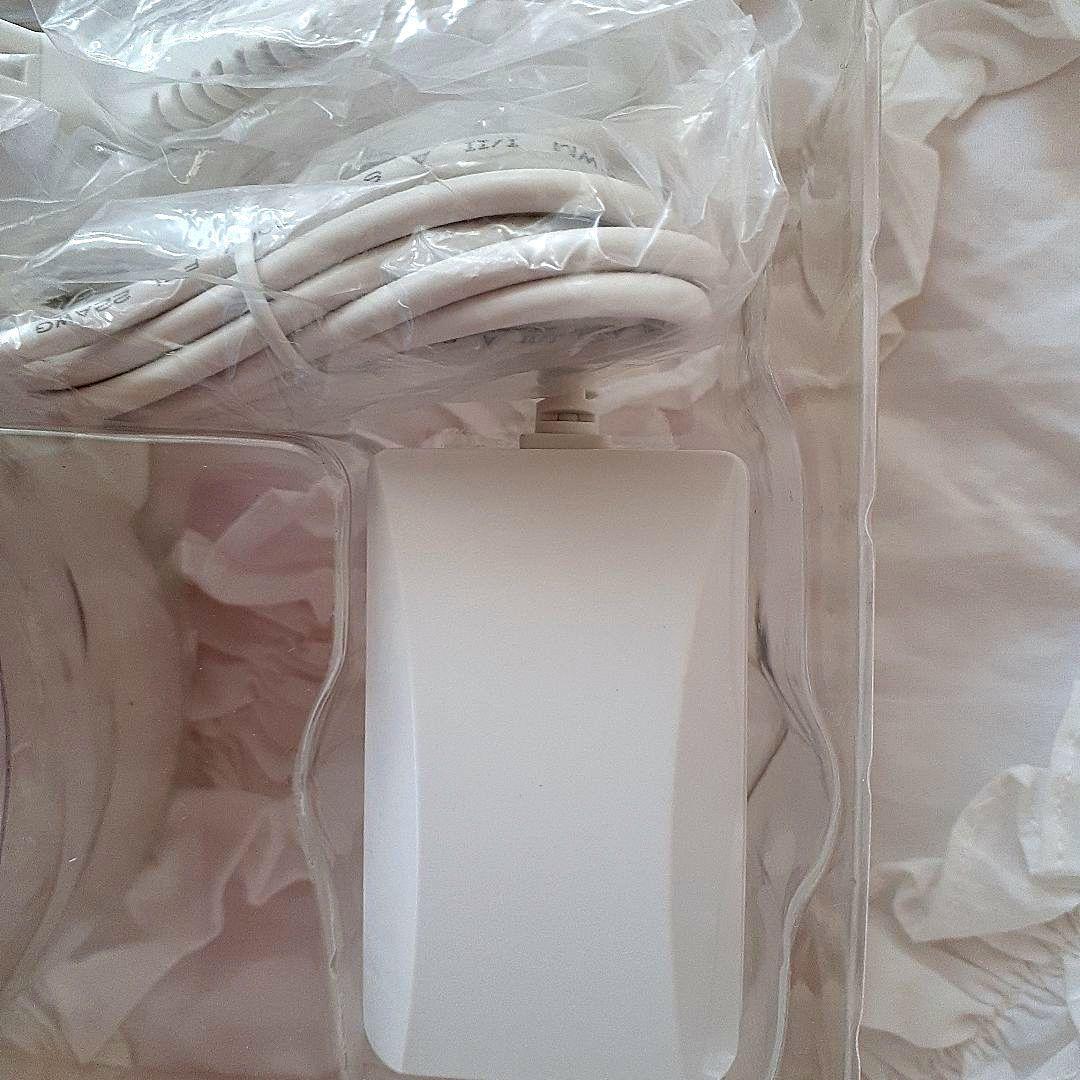 【値下げ！新品】アセチノ クワトロインパクト ヤーマン おうちエステ美容器