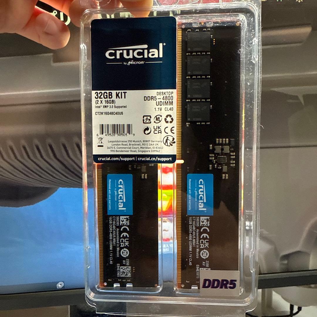 メモリー Crucial 32GB DDR5-4800 UDIMM