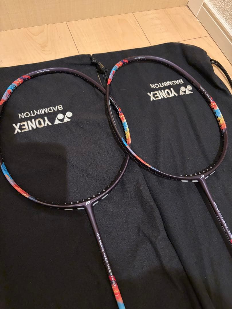 ナノフレア700プロ 4U6 2本セット YONEXバドミントンラケット