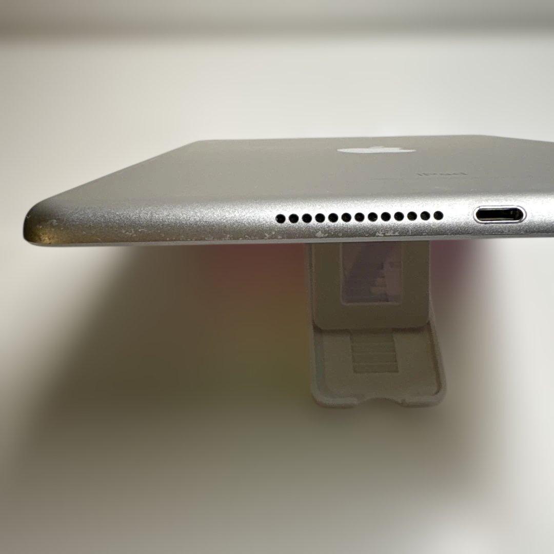 iPad 第6世代 Wi-Fi+Cellular simfree 32GB